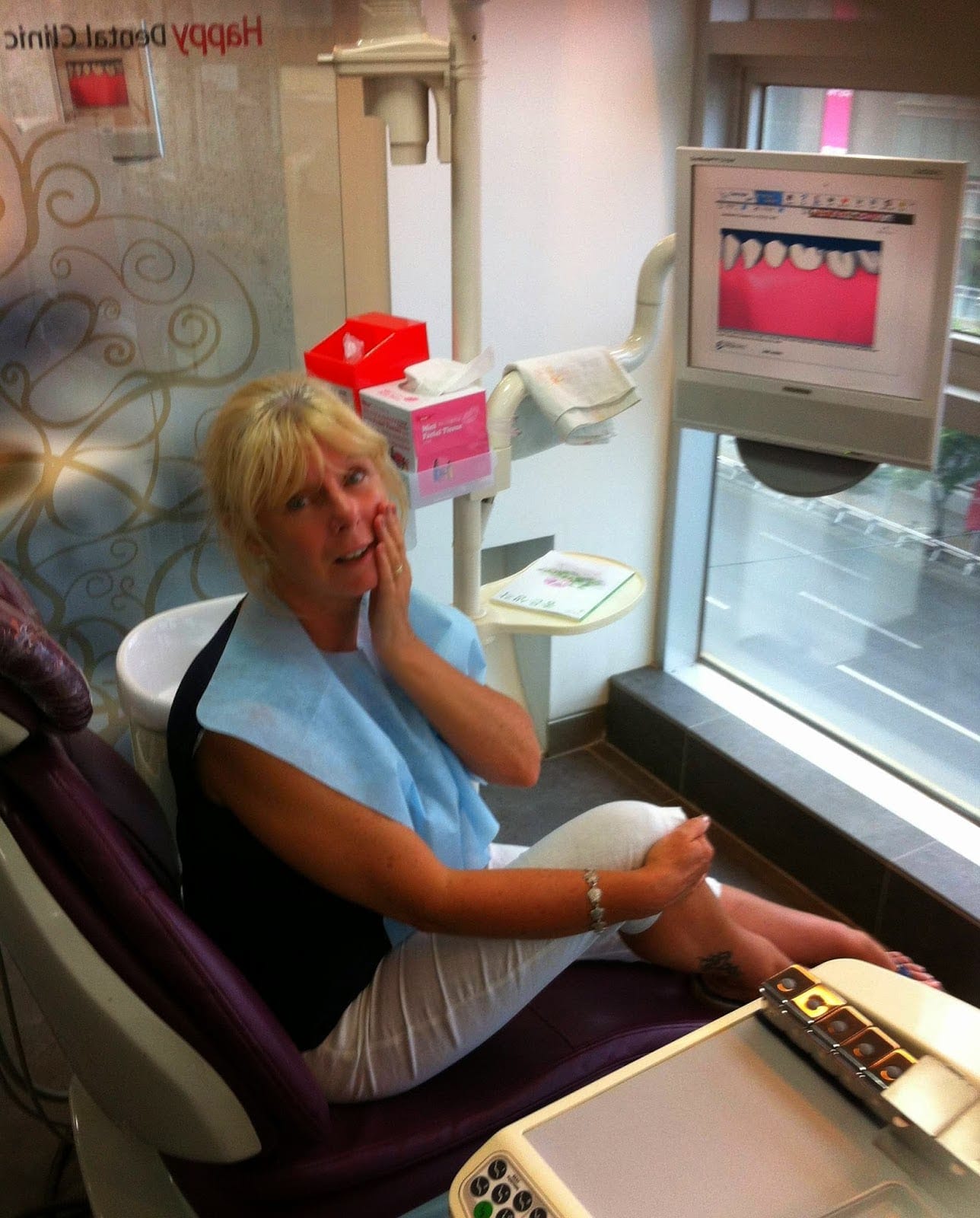 Needing dental treatment while travelling. mishaps and misadventures while travelling. The Backpacking Housewife