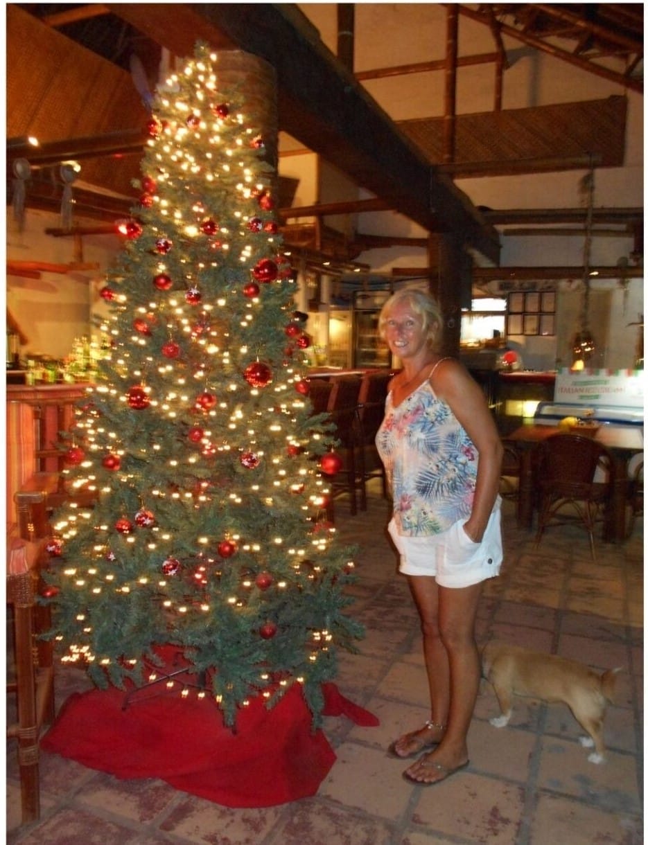 THE BACKPACKING HOUSEWIFE ISLAND HOPPING PHILIPPINES AT CHRISTMAS