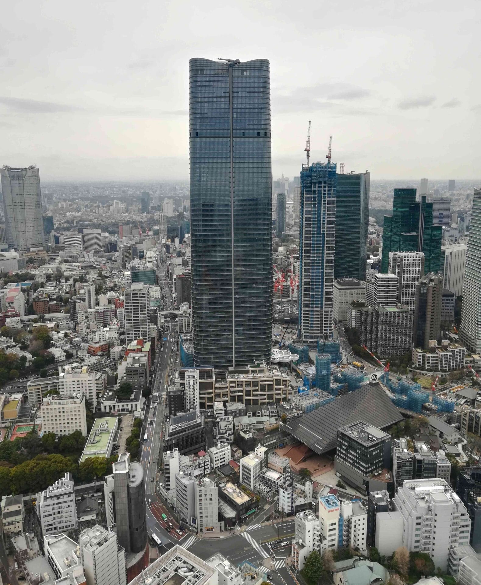 Main Deck view 2 from Tokyo Tower