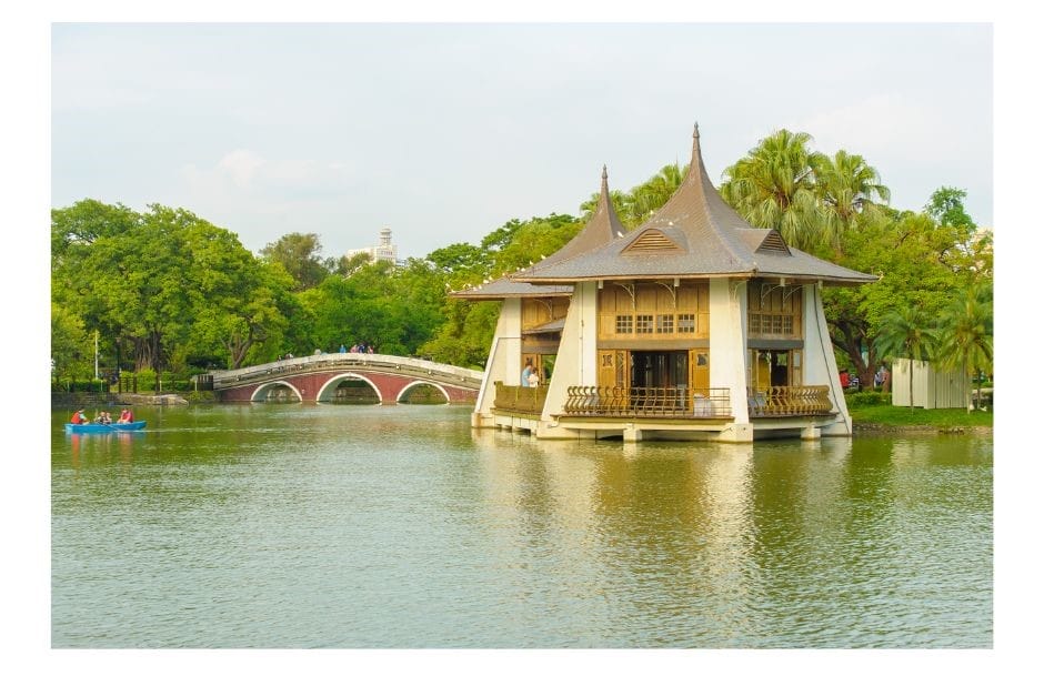 Taichung Park Pavilion and Bridge
