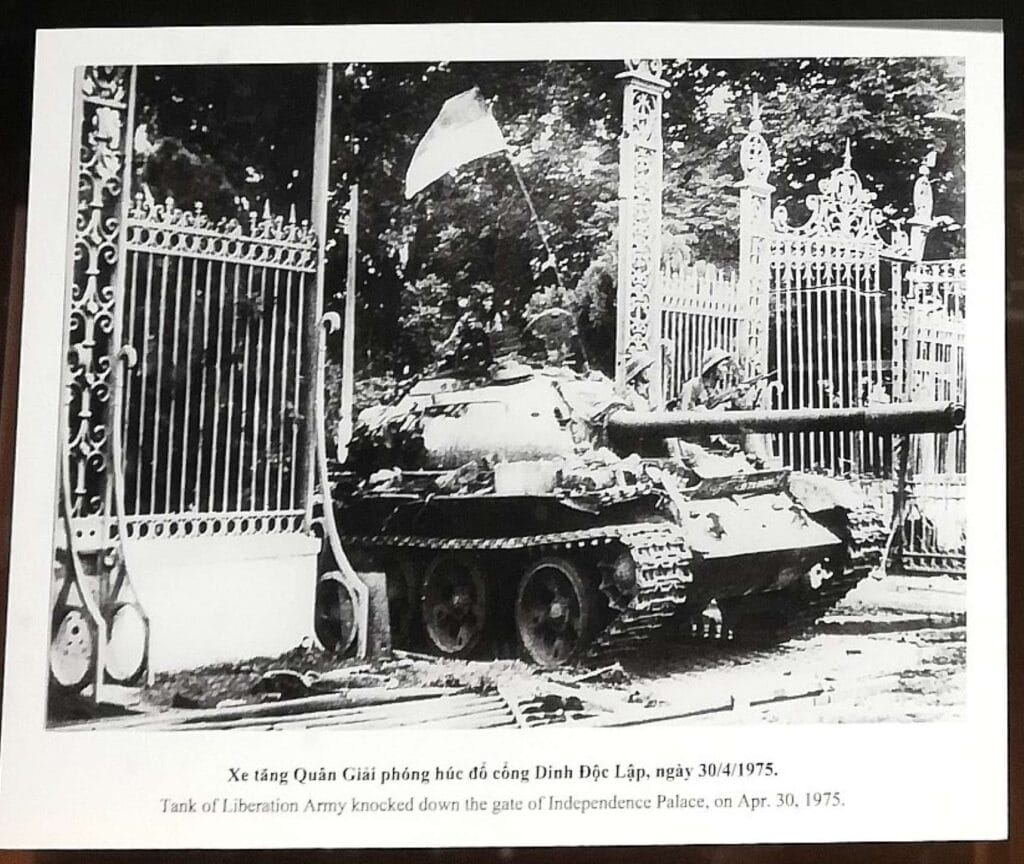 Tank of the liberation army at the gate of the Independence Palace 30th April 1975. The Backpacking Housewife.