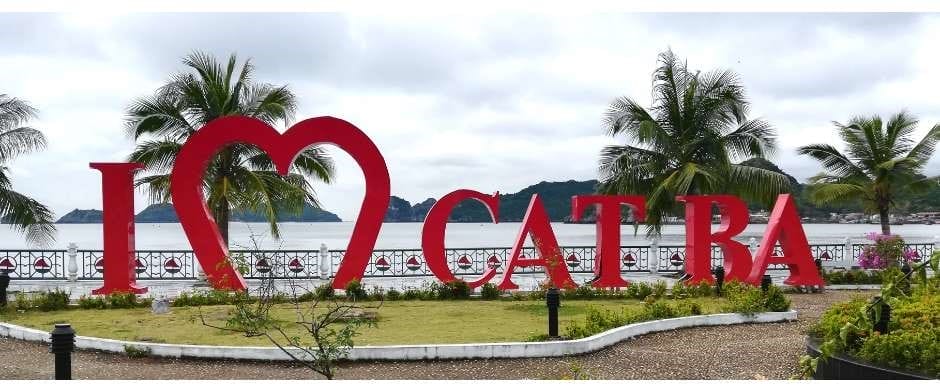 I heart Cat Ba sign The Backpacking Housewife