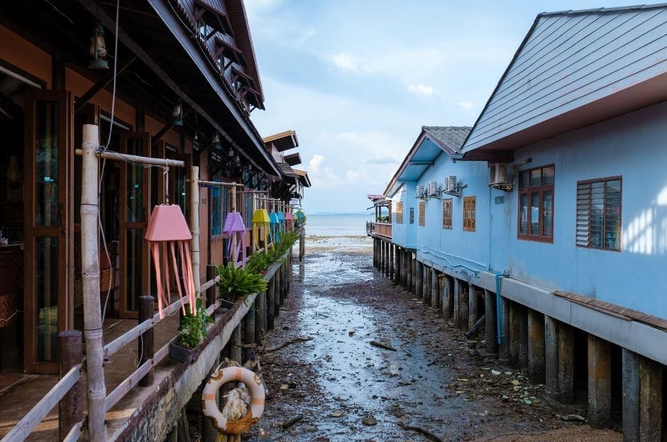 Ban Sangka-Ou, a fishing village in the southeast of Lanta Yai