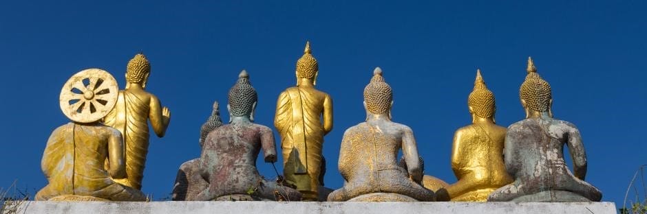 Hua Hin Temple Buddha Statues