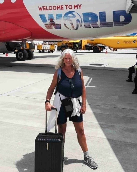 Janice Horton The Backpacking Housewife flying with Air Asia