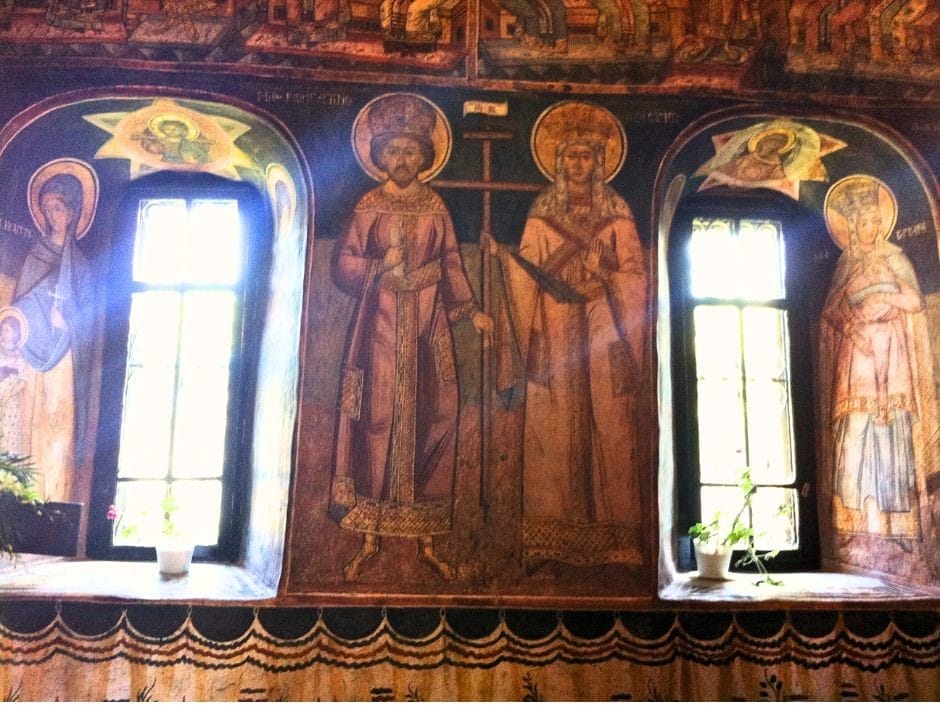 Inside, the church contains fabulous original frescoes from the 17th century 