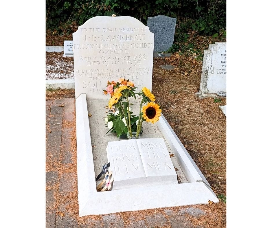 T E Lawrence Grave: The mystery of the white roses!